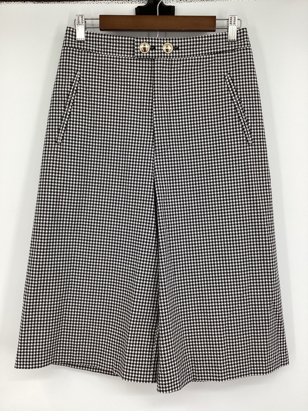 Anthropologie Maeve Black and White Houndstooth Culpte Shorts - Picture 3 of 15